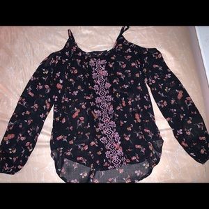 Multicolored flowy top